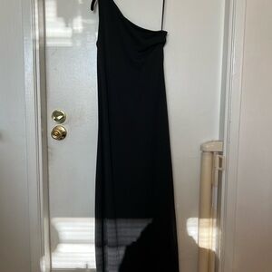 Virgo Black One-Shoulder Dress